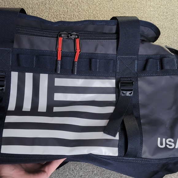 The North Face International Team USA Basecamp Duffel Bag/Backpack Navy - Large - Picture 6 of 16